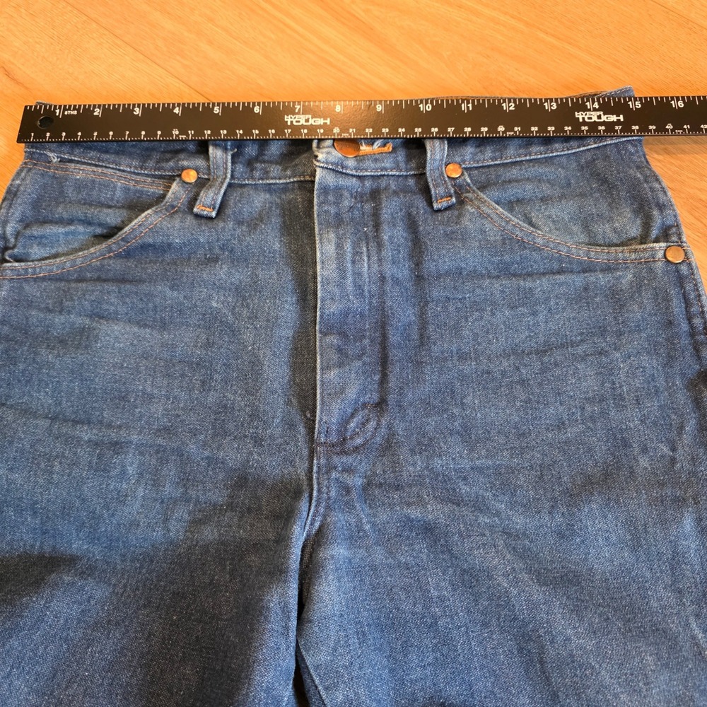 Wrangler 936DEN Cowboy Cut Slim Fit Jeans Mens 30x30 Dark Wash Indigo Denim - Picture 3 of 9